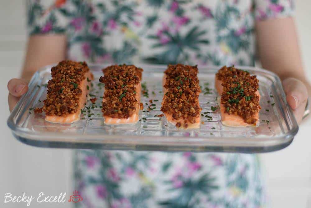 gluten-free-maple-walnut-crusted-salmon-recipe-low-fodmap-1