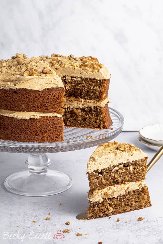 Coffee and Walnut cake