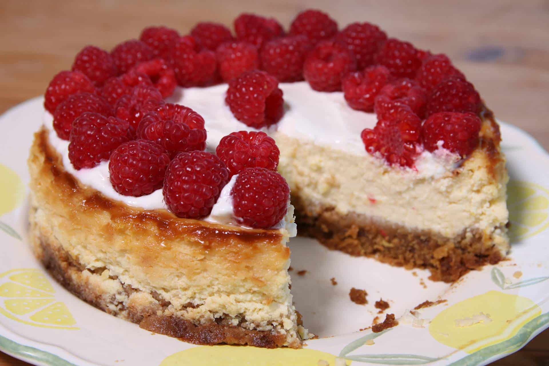 Gluten Free Baked Lemon Cheesecake Recipe lactose Free Low FODMAP 