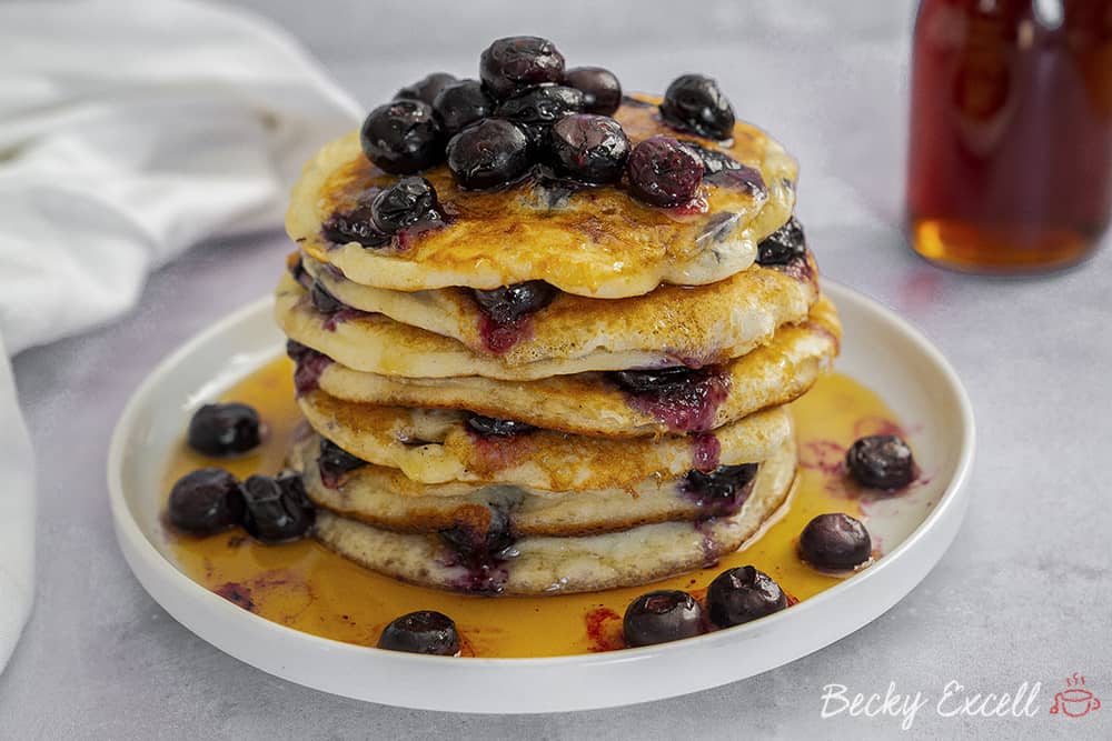 5Ingredient Gluten Free Blueberry Pancakes Recipe (low FODMAP)