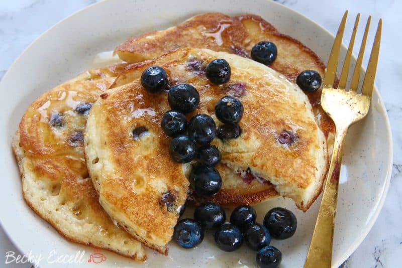 5Ingredient Gluten Free Blueberry Pancakes Recipe (low FODMAP)