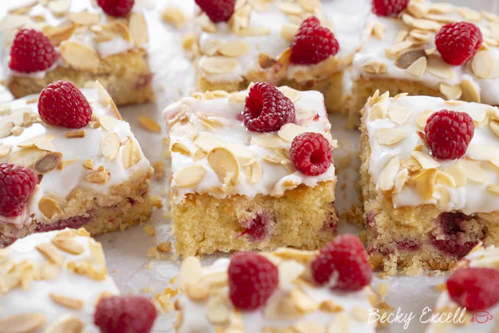 https://glutenfreecuppatea.co.uk/wp-content/uploads/2019/07/gluten-free-bakewell-traybake-recipe-dairy-free-4.jpg