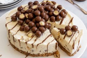 My Gluten Free ‘Malteasers’ Cheesecake Recipe (No-Bake) w/ Schar Delishio’s