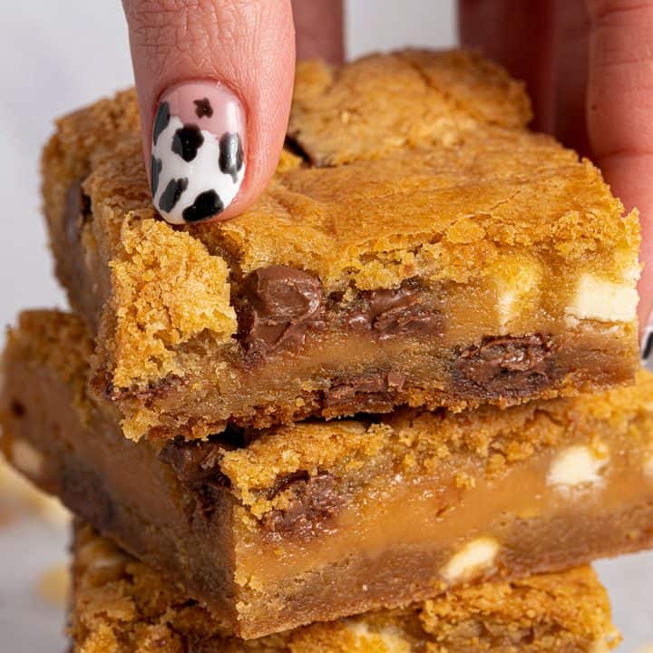 Gluten Free Salted Caramel Cookie Bar Recipe (dairy free + vegan option)