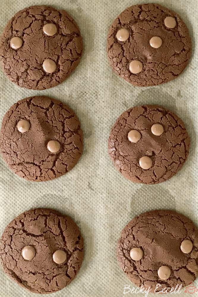 Fresh out of the oven Nutella cookies
