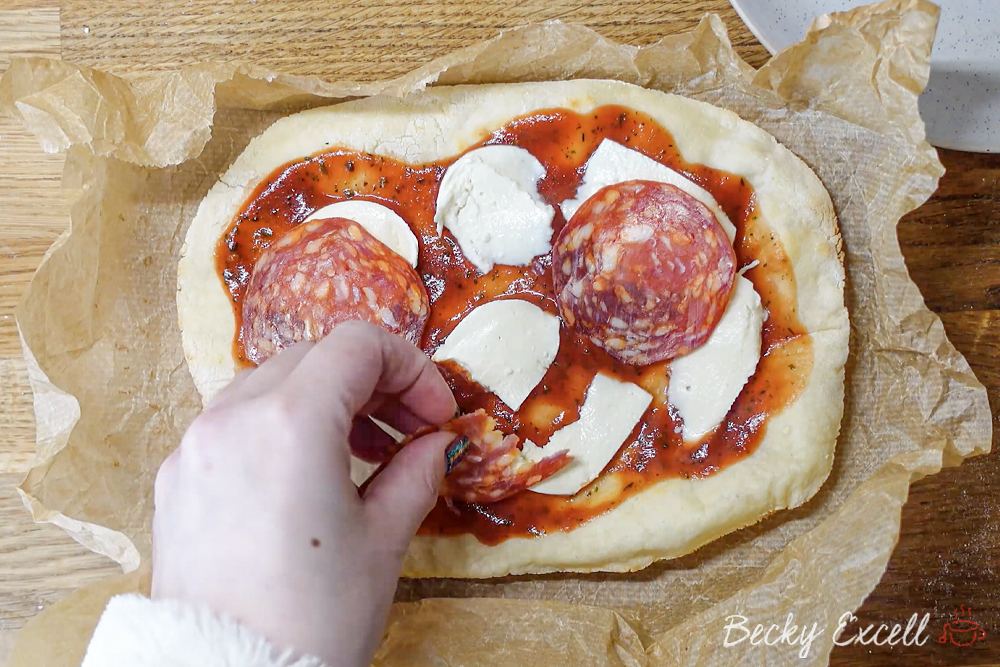 https://glutenfreecuppatea.co.uk/wp-content/uploads/2021/01/air-fryer-pizza-recipe-step-6.jpg