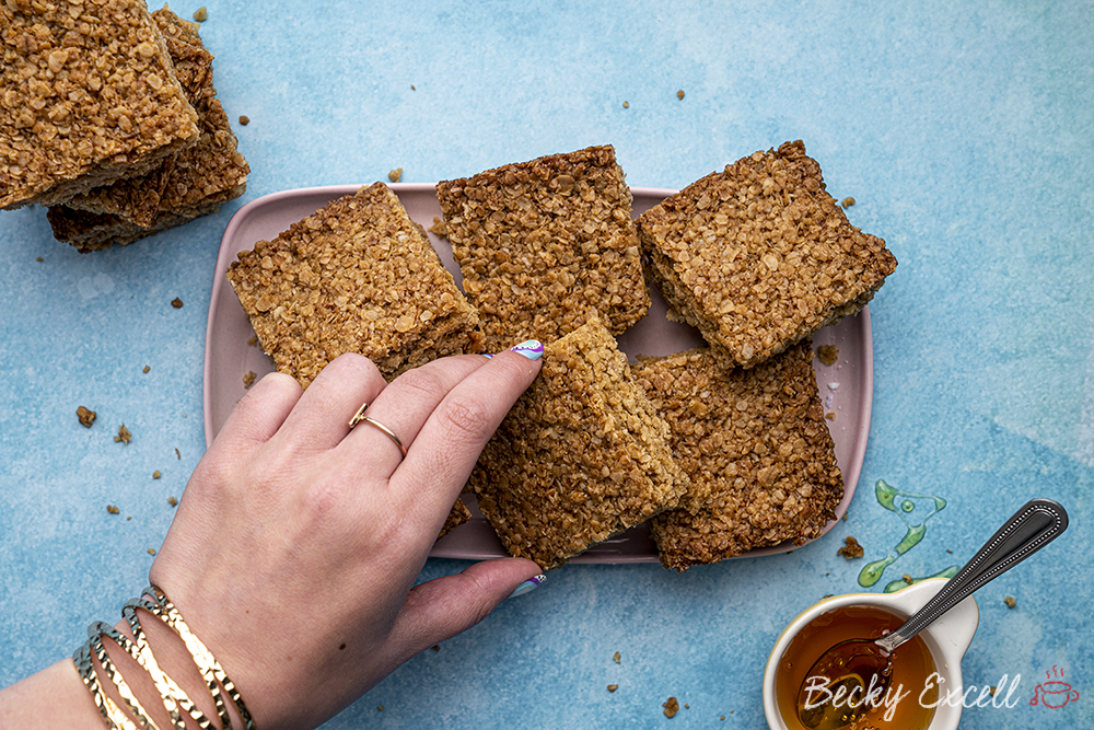 Gluten-free Flapjacks Recipe - 4-ingredients (dairy-free/vegan option)