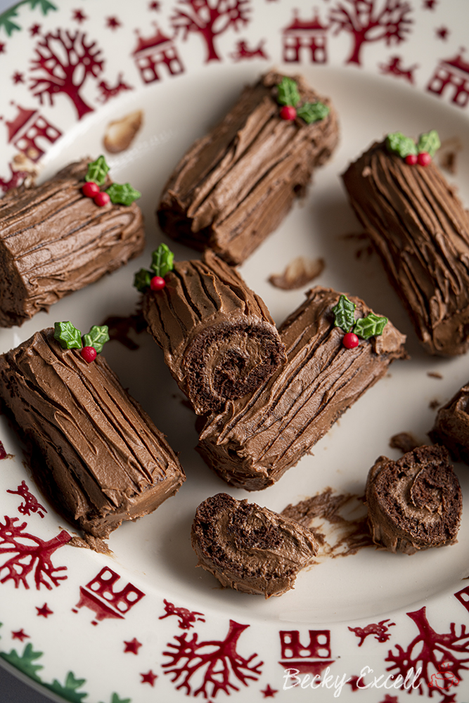 Mini Yule Logs - Sweet Tea and Sprinkles