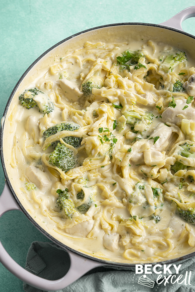 One-Pot Chicken Alfredo Pasta Recipe