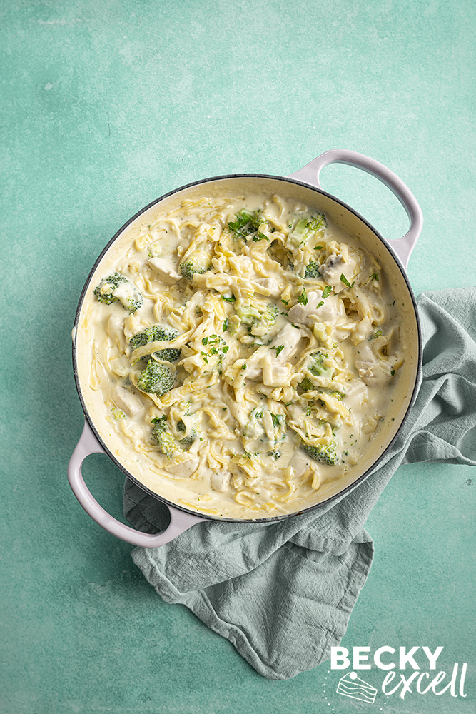 One-Pot Chicken Alfredo Pasta Recipe