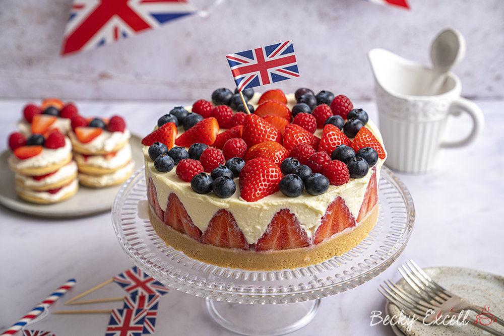 36 Diamond Jubilee cakes! ideas | jubilee cake, jubilee, cake