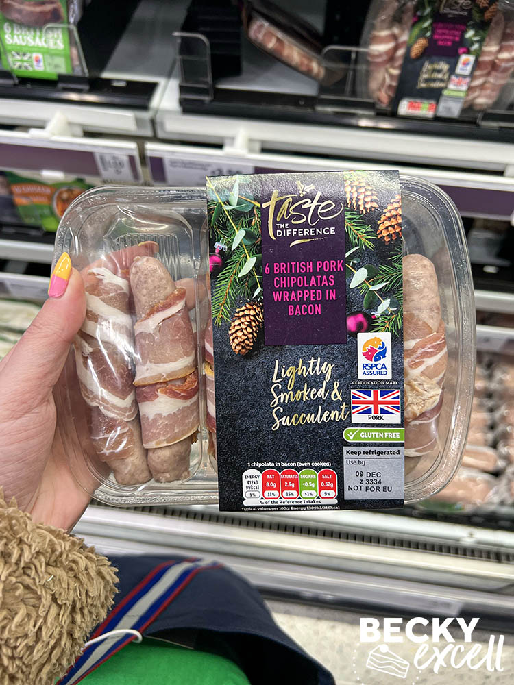 Gluten-free party food guide 2023 sainsburys: 4 british chipolatas wrapped in bacon