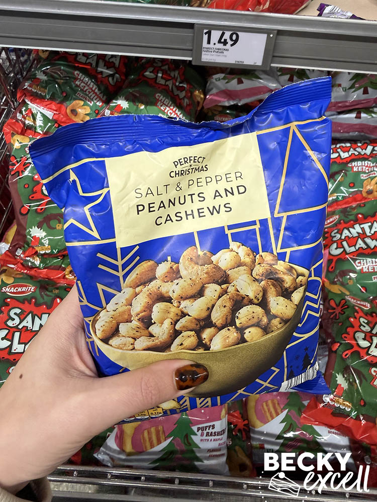 Aldi Perfect Christmas Salt & Pepper Peanuts and Cashews