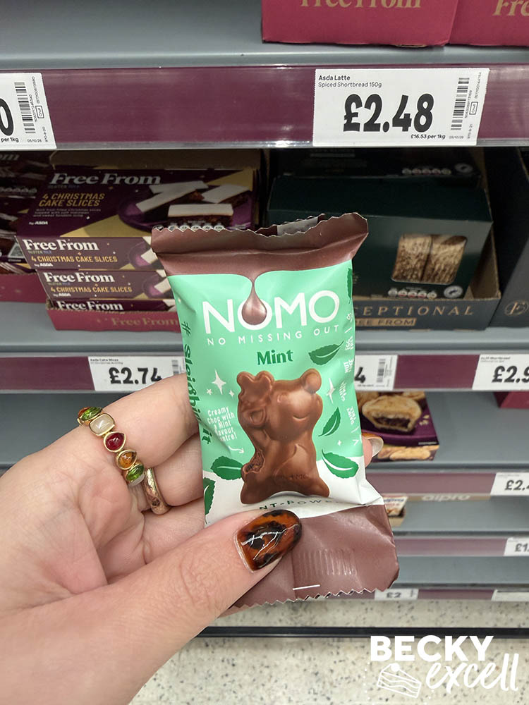 NOMO Mint Reindeer