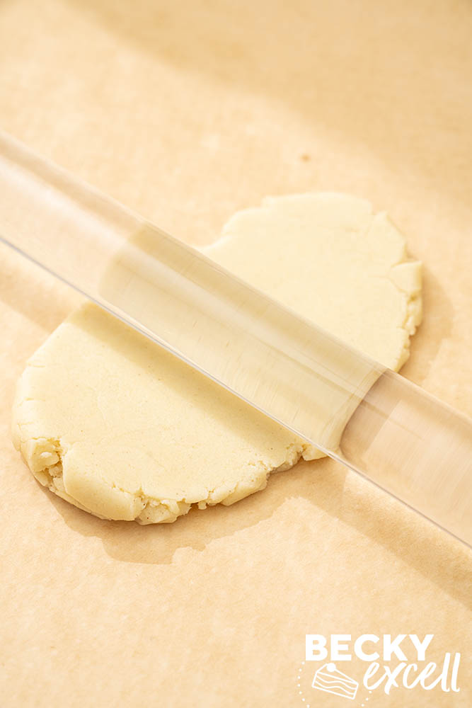 rolling out the dough: it's a small amount of dough so a mini rolling pin helps!