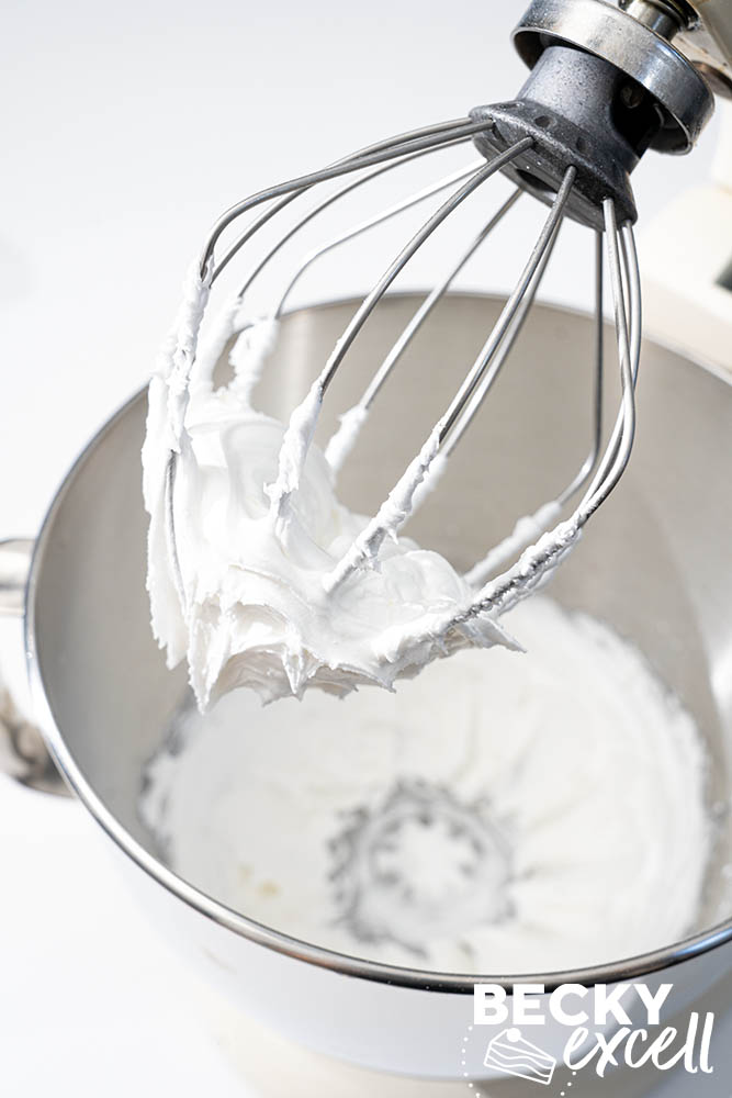 a shot of the finished mixed icing to demonstrate the desired consistency