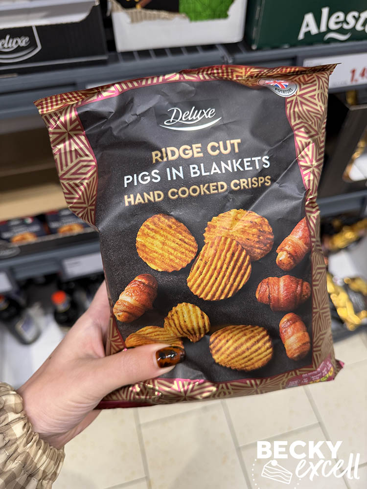 Lidl Deluxe Ridge Cut Pigs in Blankets Hand Cooked Crisps