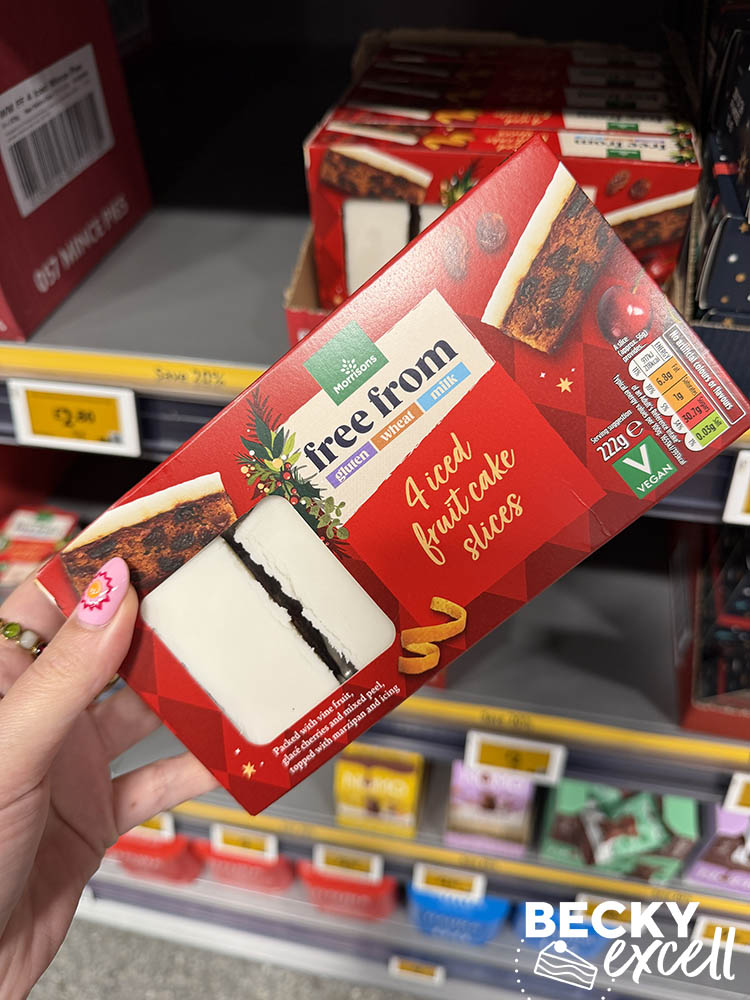 Morrisons Free From 4 Iced Fruit Cake Slices