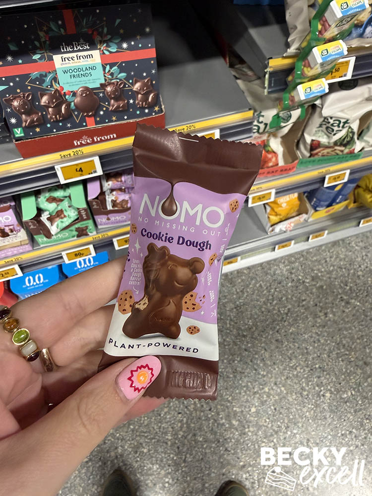 NOMO Cookie Dough Reindeer