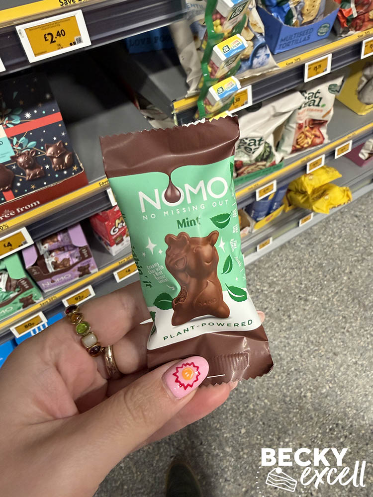 NOMO Mint Reindeer