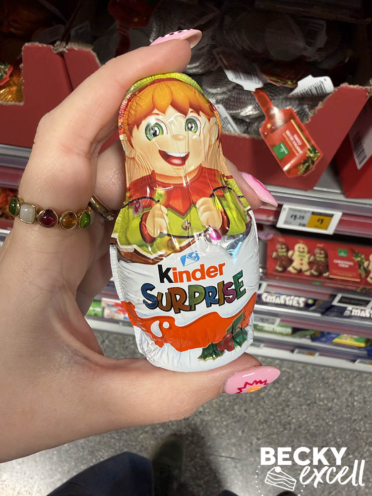 Kinder Surprise Christmas Figure