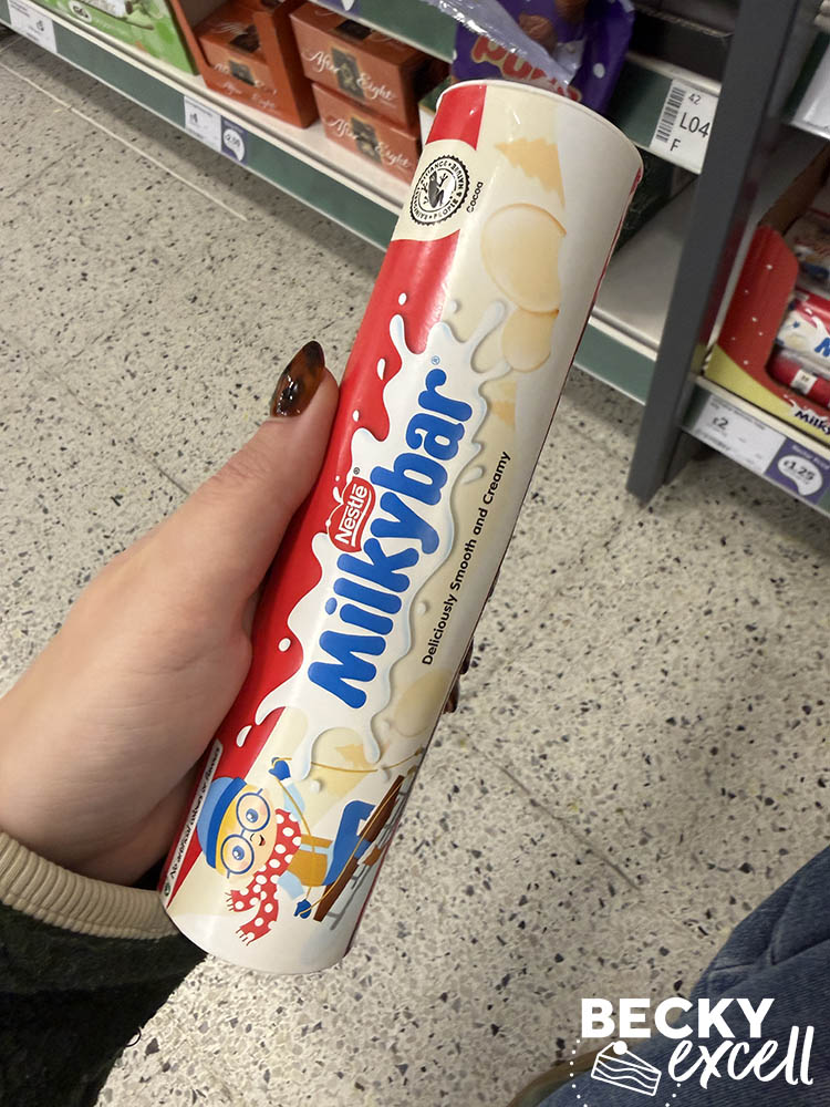 Milkybar Giant Tube