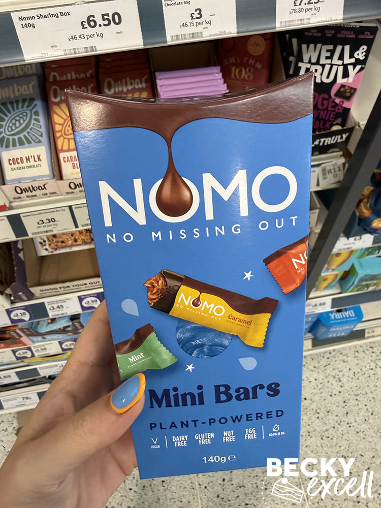NOMO Mini Bars Sharing Box