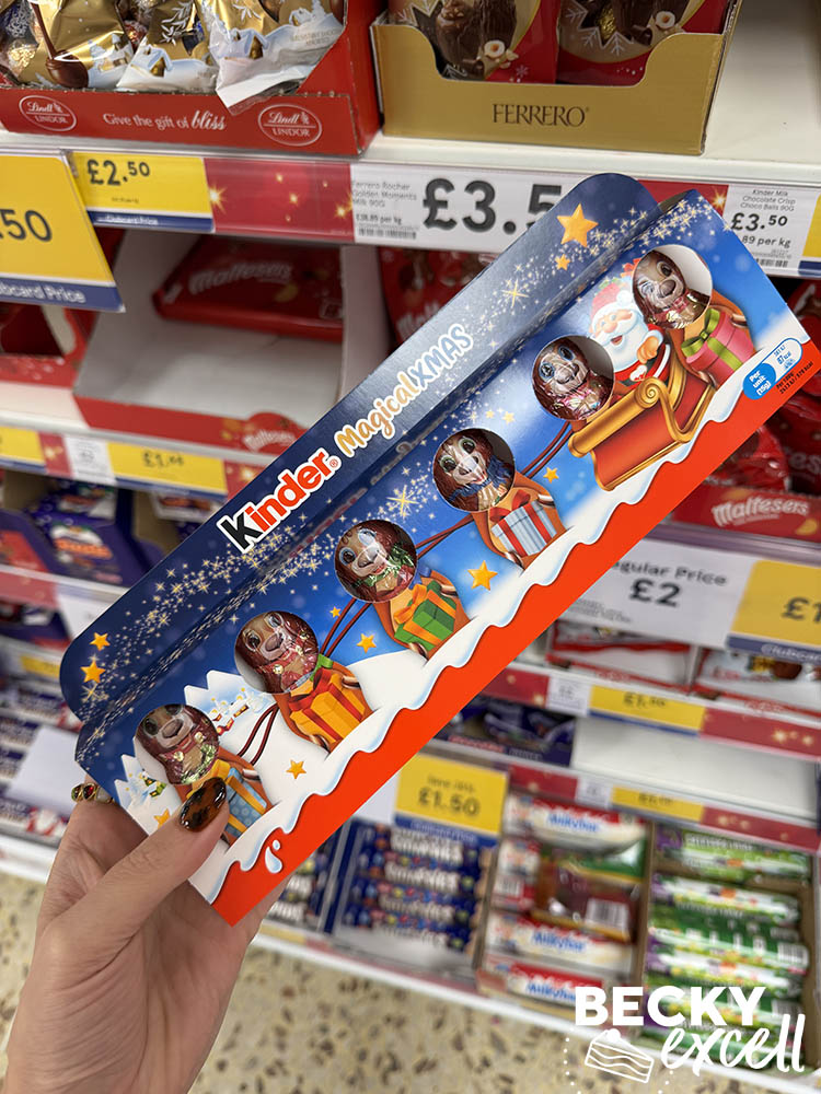 Kinder Magical Xmas Chocolate Figures (6 pack)