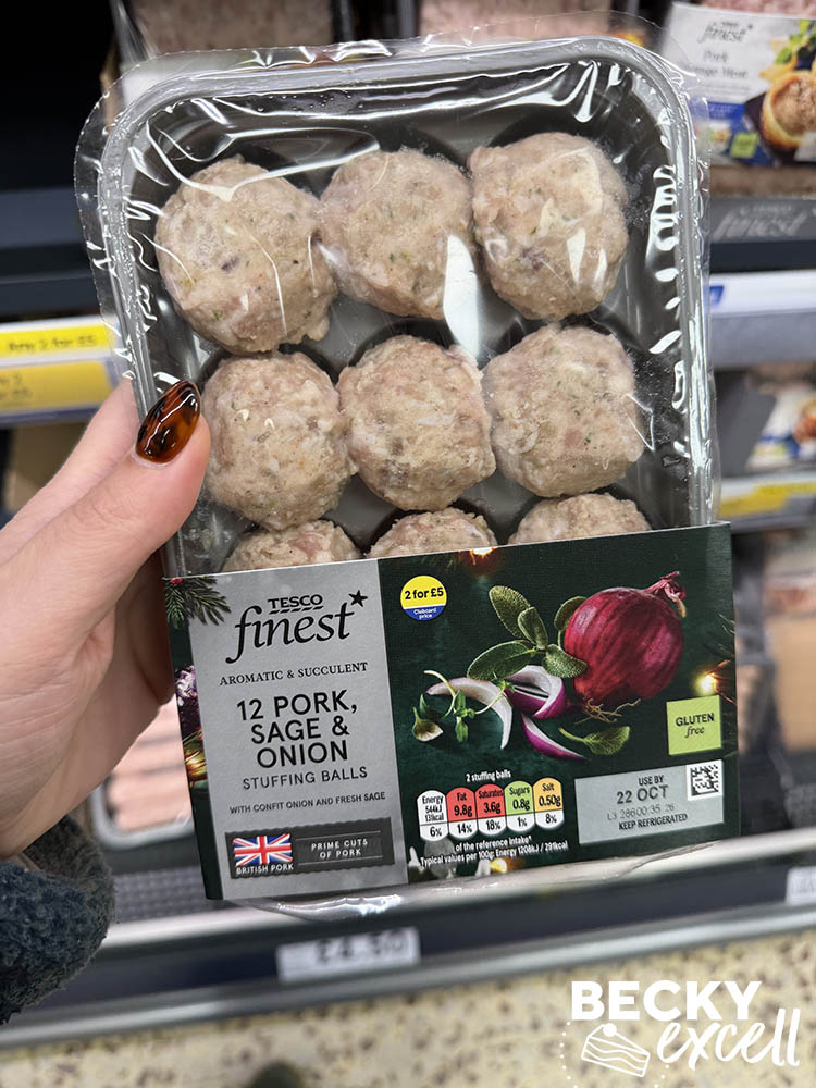 Tesco Finest 12 Pork, Sage & Onion Stuffing Balls